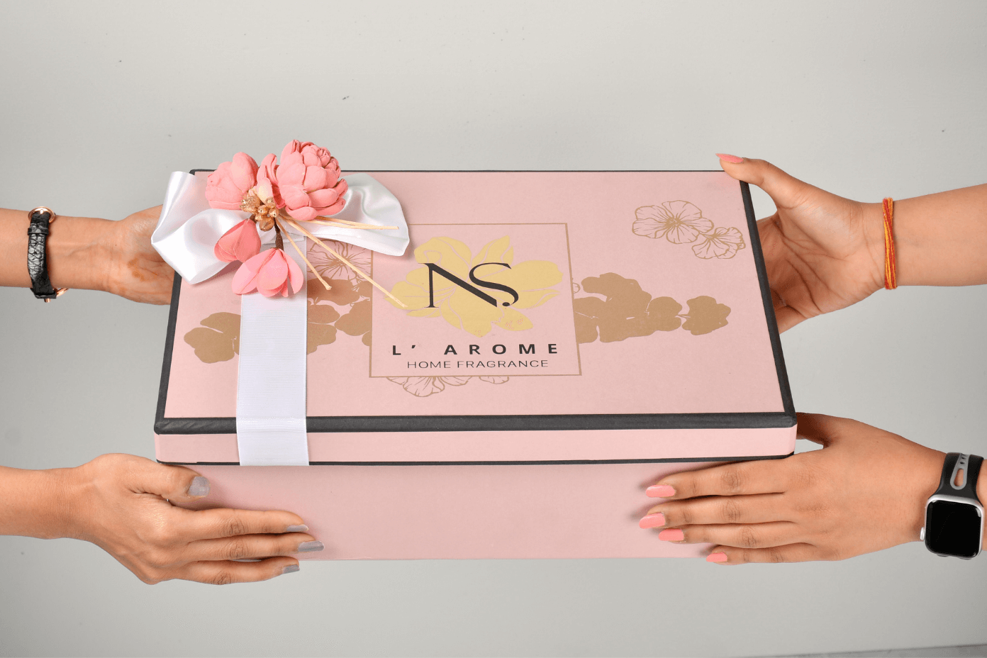 Aroma Gift Set with Dry fruits - Super Delux