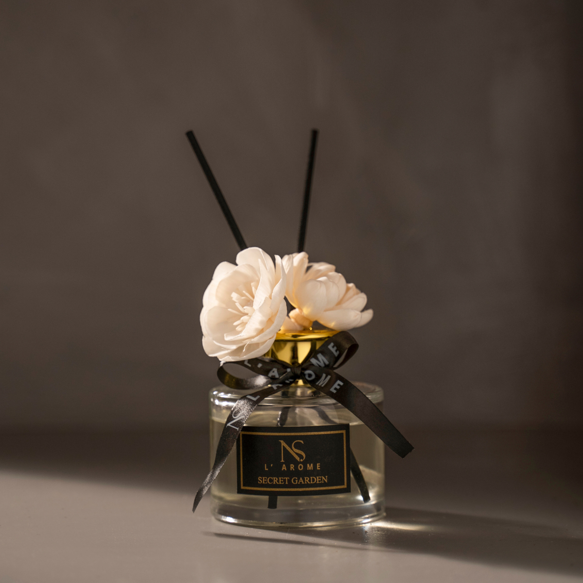 Vintage Brown Floral Diffuser Box