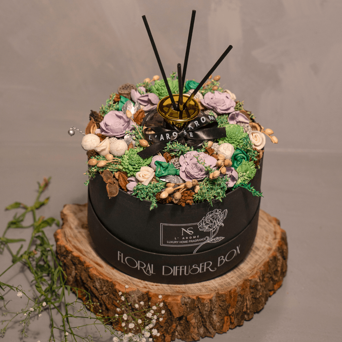 Earthy Green Floral Diffuser Box