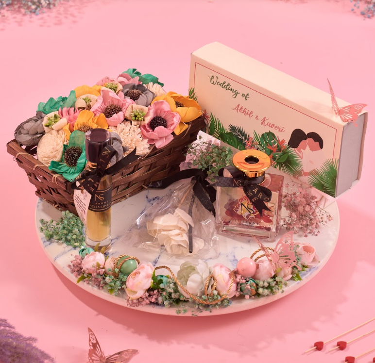 Customised Diffuser Hamper Gift Tray