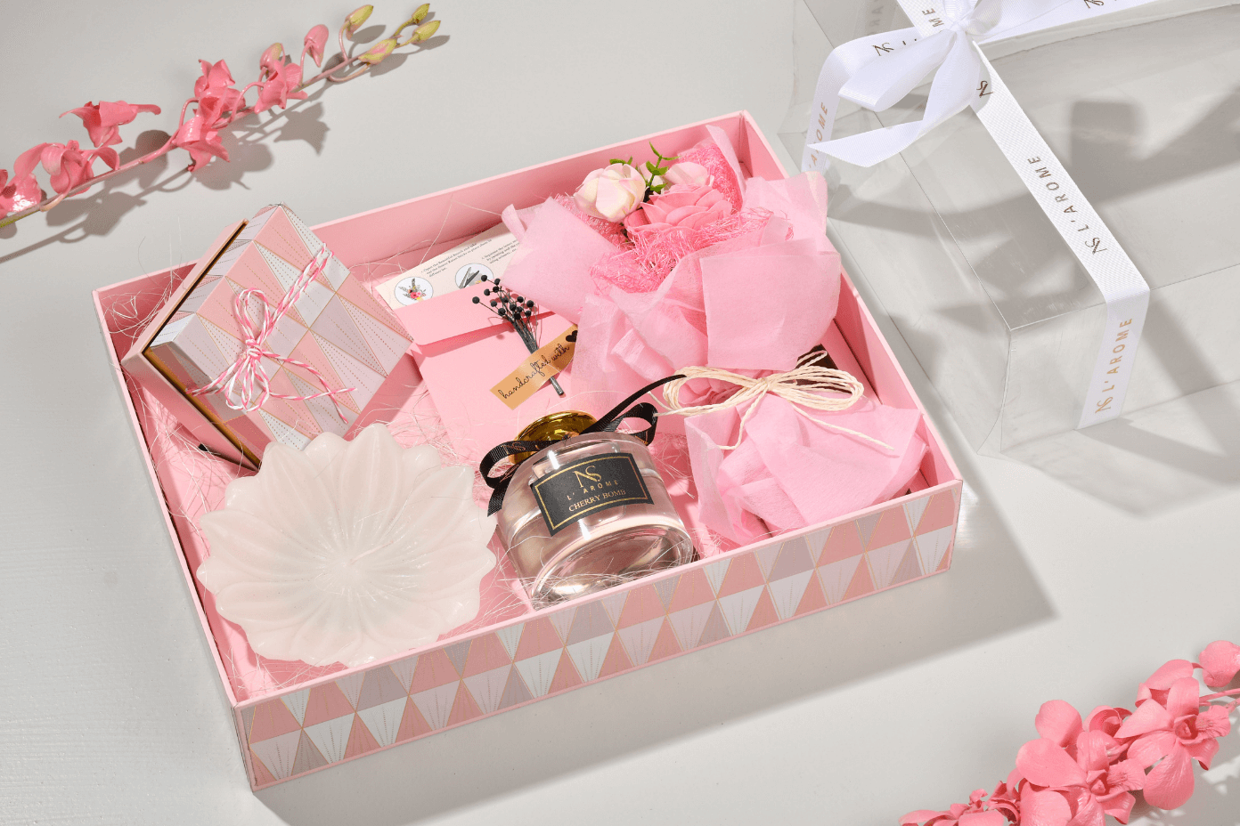 Pink Hamper Trays
